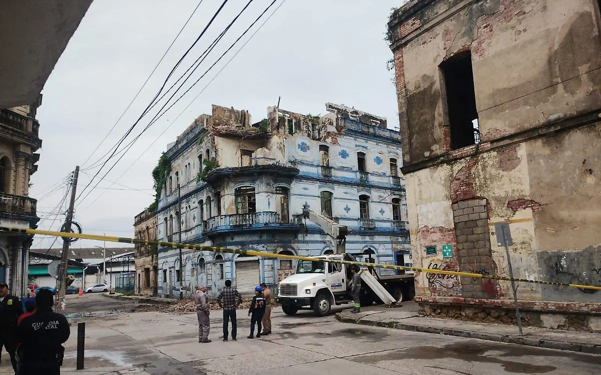 Edificio Maza lleva medio siglo sin pagar predial con dron evalúan qué áreas derrumbar Paulo Monsiváis (2)